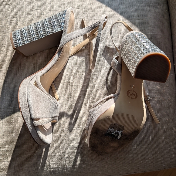 Micheal Kors | Crystal + Suede Platform Heel - Picture 4 of 4